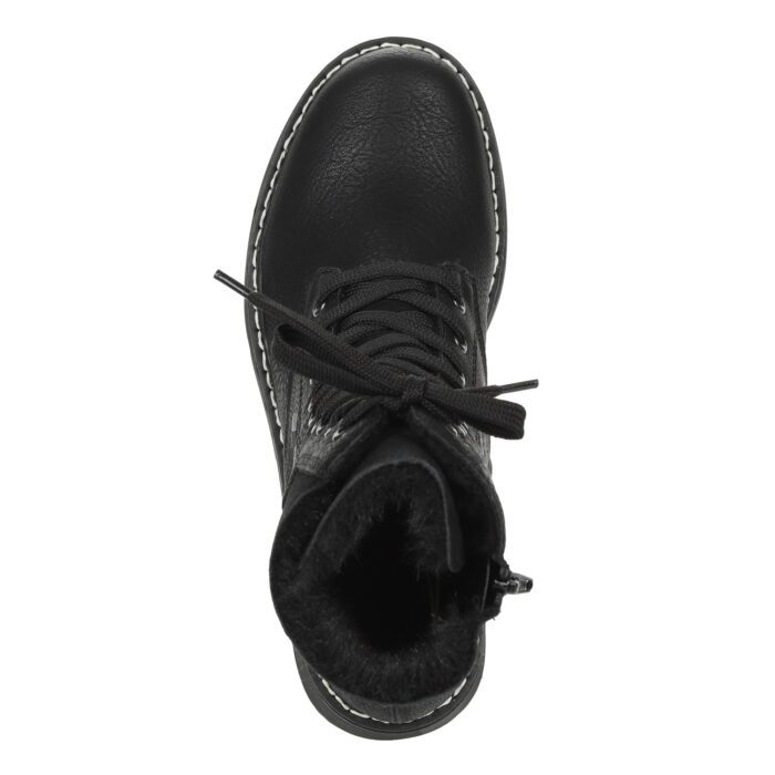 Черные ботинки из экокожи на протекторной подошве