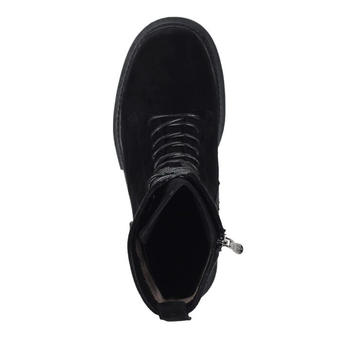 Черные ботинки из велюра на подкладке из комбинированных материалов