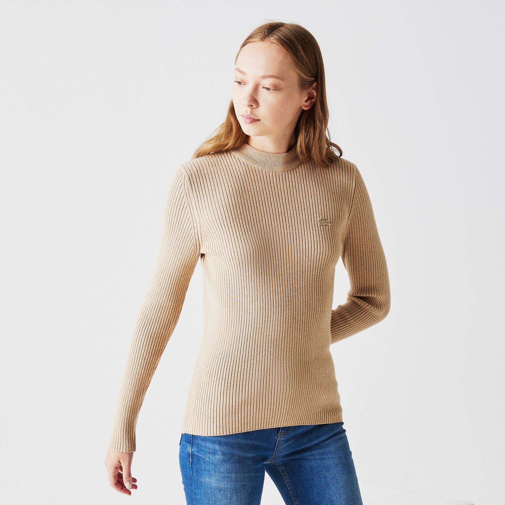 Женский облигающий свитер Lacoste