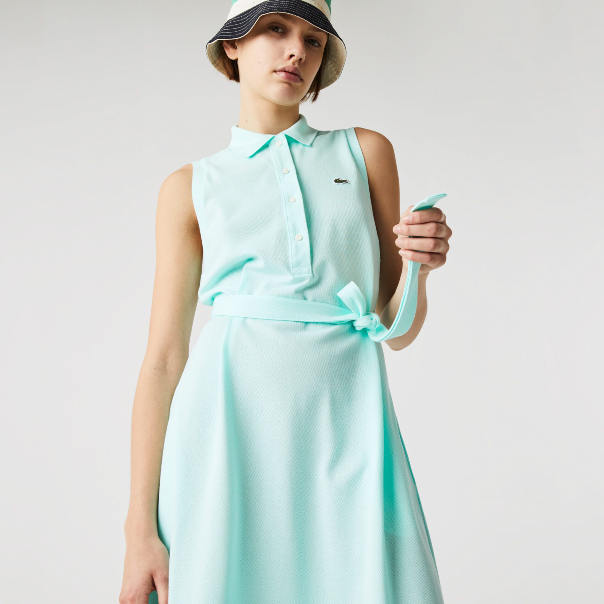 Женское платье-поло Lacoste с поясом