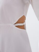 Блузка с разрезами