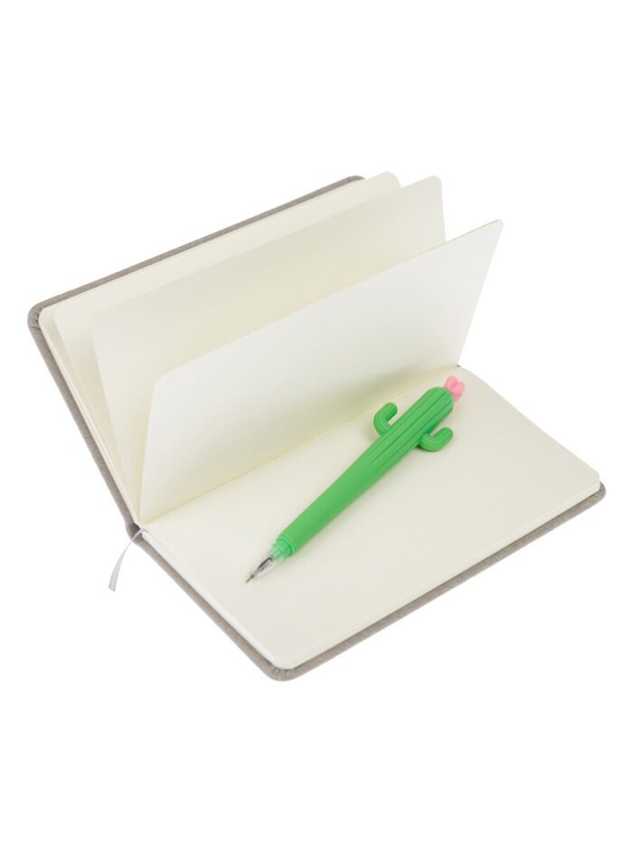 Блокнот и ручка в дизайне кактус