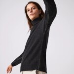 Женский шерстяной свитер Lacoste