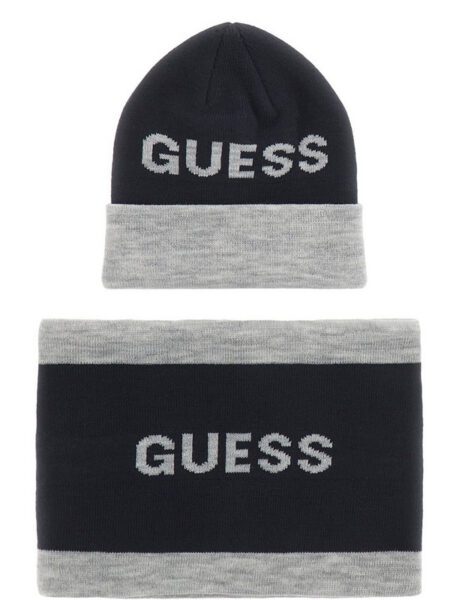 Шапка Guess