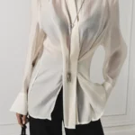 Блуза-трансформер с декоративными разрезами