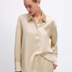 Блузка из жатого сатина