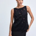 Блузка с цветочным рисунком