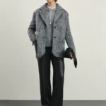 Брюки из искусственной кожи прямого кроя