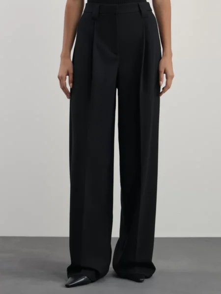 Брюки палаццо с защипами