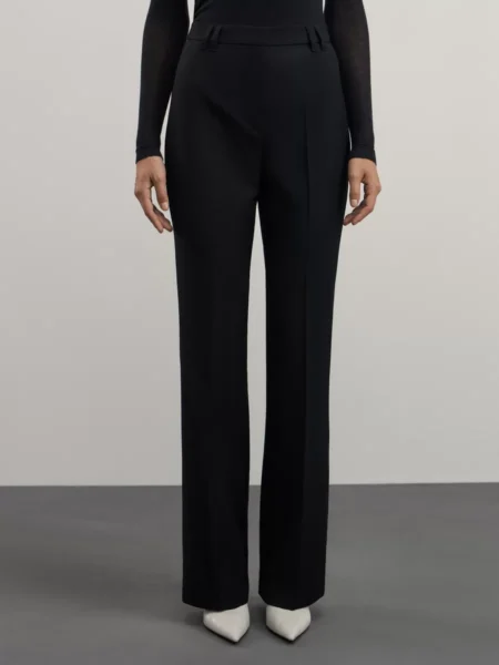 Брюки прямого кроя с отстрочками