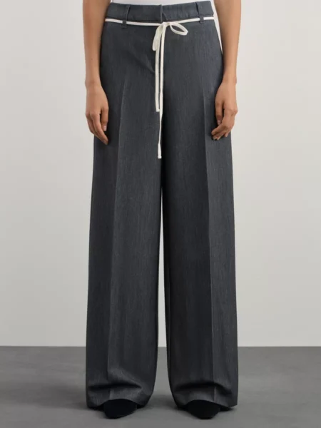 Брюки широкие со шнурком на поясе