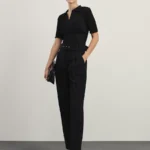 Брюки зауженные к низу с поясом