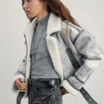 Дубленка с широким воротником