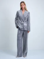 Двубортный жакет с пайетками