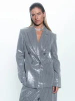 Двубортный жакет с пайетками