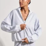 Джемпер на молнии