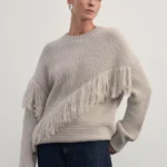 Джемпер с бахромой