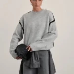 Джемпер с декоративным швом