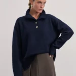 Джемпер с воротником на пуговицах