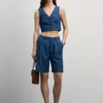 Джинсовые шорты со складками