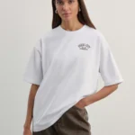 Футболка женская