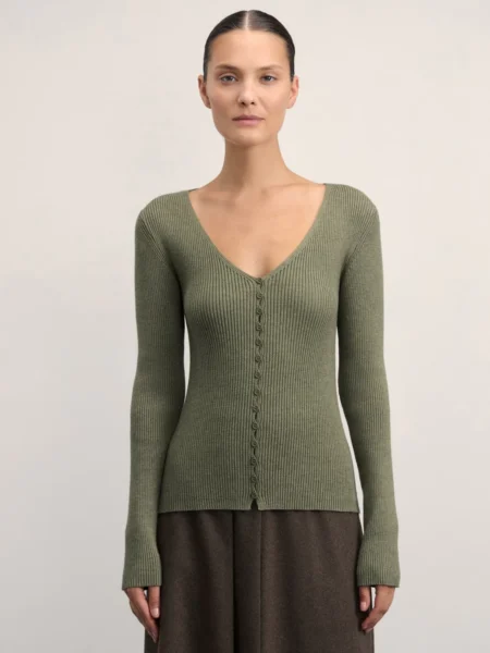 Кардиган прилегающий из вискозы