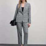 Костюмные брюки из вискозы с эластичной талией