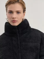 Куртка из искусственного меха с воротником-стойкой