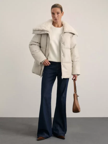 Куртка из искусственной кожи с широким воротником