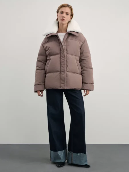 Куртка со съемным меховым воротником