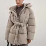 Куртка стеганая на поясе