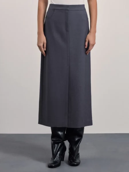 Миди юбка прямого силуэта