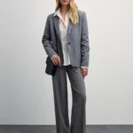 Приталенный однобортный жакет