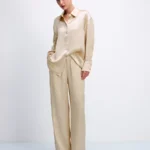 Прямые брюки из жатого сатина