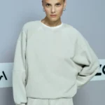 Свитшот с эффектом acid wash