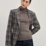 Водолазка с необработанным краем из шерсти