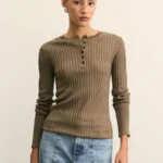 Вязаный джемпер на пуговицах