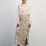 Юбка миди прямого кроя с разрезом