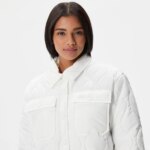 Женская стёганая куртка Lacoste