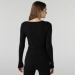 Женский свитер Lacoste с v-образным воротом