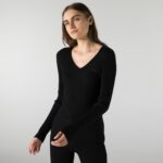 Женский свитер Lacoste с v-образным воротом