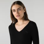 Женский свитер Lacoste с v-образным воротом
