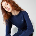 Женское платье Lacoste с круглым вырезом и длинными рукавами